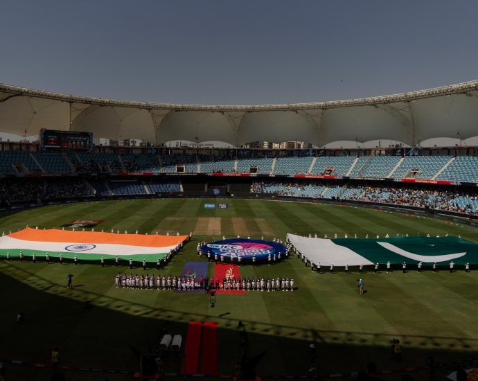 asia-cup:-post-conflict-india-vs-pakistan-cricket-match-divides-opinion