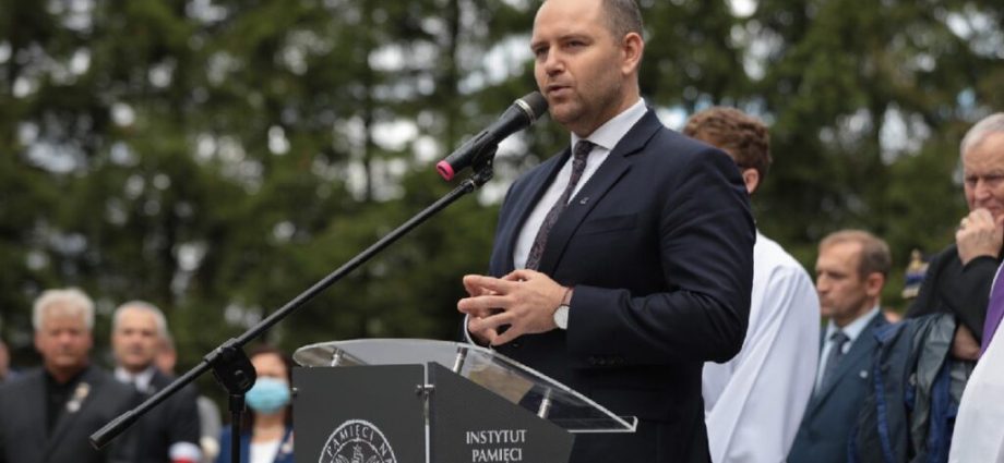 polish-parliament-adopts-new-law-on-aid-to-ukrainians-after-nawrocki’s-veto