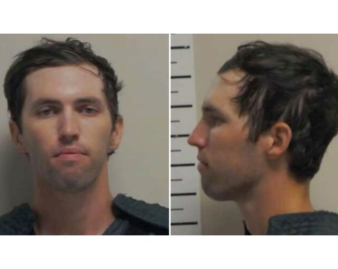 live:-suspected-charlie-kirk-killer,-tyler-robinson,-22,-held-in-custody