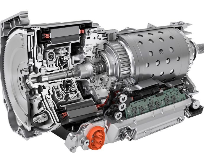 zf-unveils-new-eight-speed-automatic-transmission-for-hybrids-and-phevs