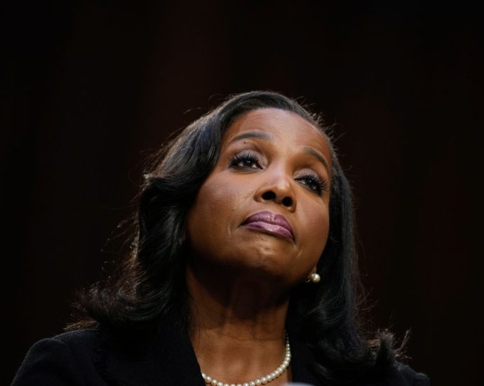 the-traitor’s-excuse-for-firing-fed-governor-doesn’t-hold-water