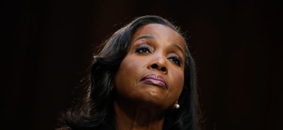the-traitor’s-excuse-for-firing-fed-governor-doesn’t-hold-water