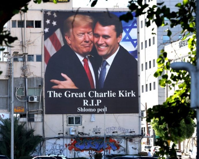 far-right-groups-are-doxxing-online-critics-after-charlie-kirk’s-death