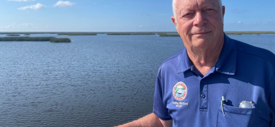 in-the-midst-of-florida’s-insurance-crisis,-what-recourse-do-residents-have?
