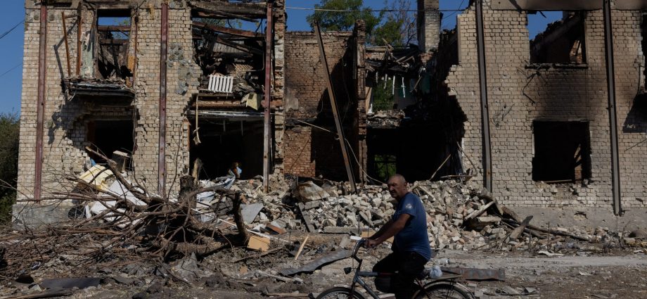 russia-ukraine-war:-list-of-key-events,-day-1,299