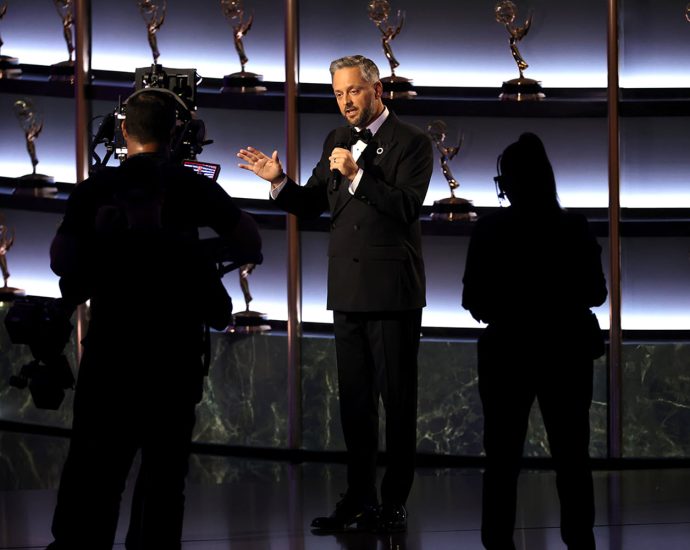 2025-emmy-awards-highlights:-top-moments-from-the-ceremony
