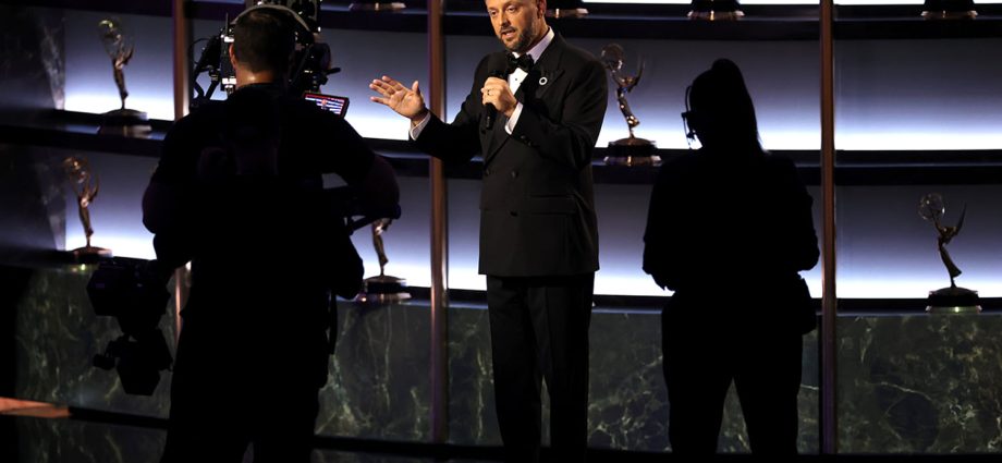 2025-emmy-awards-highlights:-top-moments-from-the-ceremony