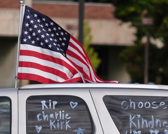 suspect-in-charlie-kirk’s-murder-has-‘leftist-ideology’,-utah-governor-says