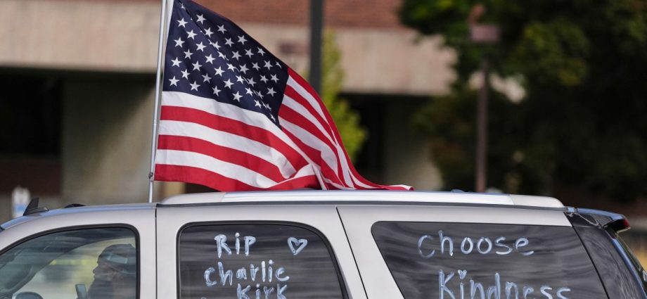 suspect-in-charlie-kirk’s-murder-has-‘leftist-ideology’,-utah-governor-says