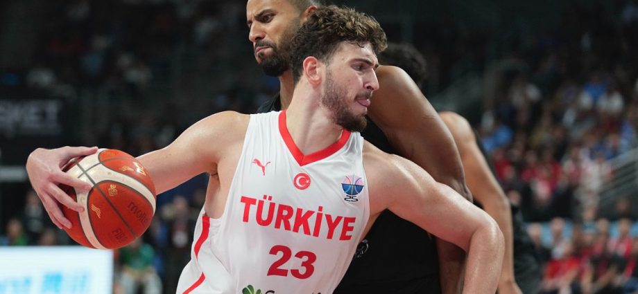 germany-crowned-eurobasket-champions,-beating-turkey-to-win-their-first-title-since-1993