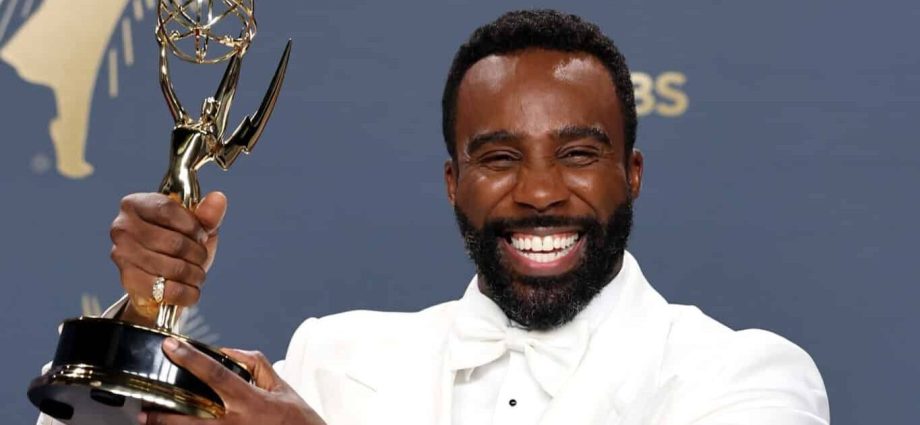 tramell-tillman-makes-emmy-history-as-first-black-winner-in-supporting-drama-for-‘severance’