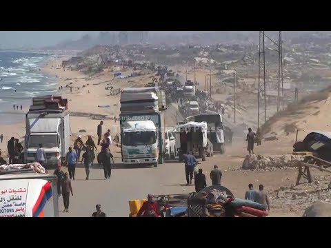 palestinians-continue-to-flee-from-north-to-south-gaza-amid-israeli-attacks