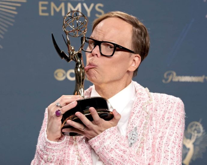 jeff-hiller-wins-first-emmy-for-somebody-somewhere-celebrating-middle-aged-queer-joy-in-a-sea-of-sexy-teens