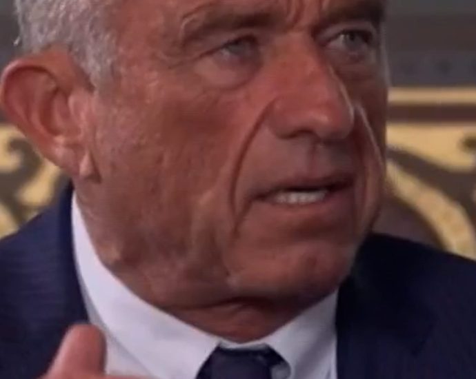 rfk-jr.-talks-social-media-on-‘the-charlie-kirk-show’