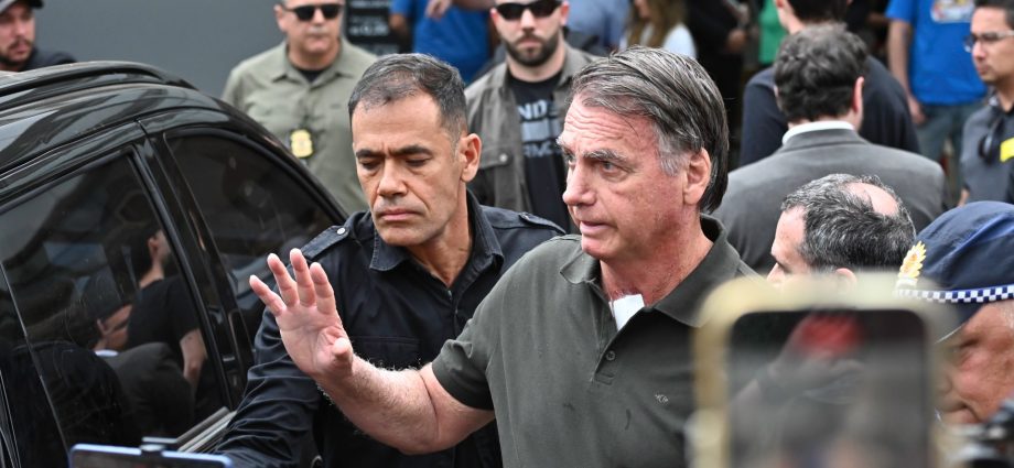 brazilians-split-after-ex-president-jair-bolsonaro’s-conviction