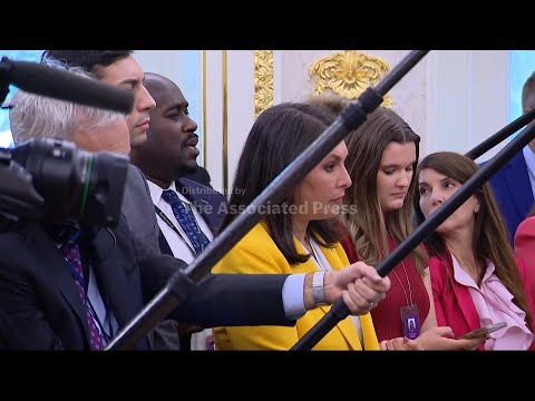 the-traitor-says-he-hasn’t-decided-on-chinese-ownership-of-tiktok