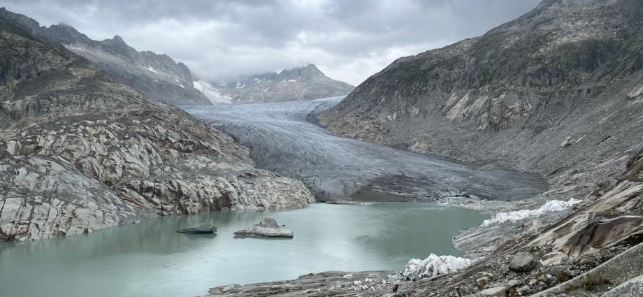 melting-glaciers-mean-an-uncertain-future-for-europe’s-rivers