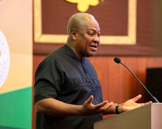 west-african-nationals-deported-from-us.-to-ghana-all-sent-to-home-countries