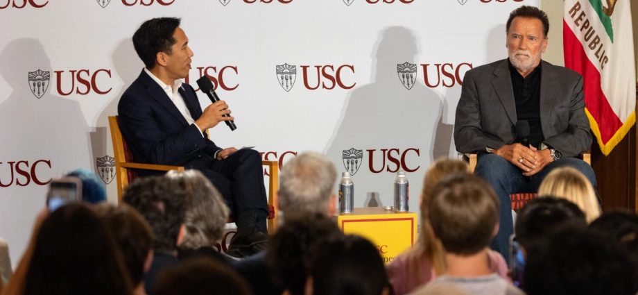 schwarzenegger-decries-polarization,-criticizes-newsom’s-gerrymandering-effort