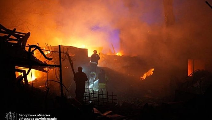 one-killed-and-13-injured-in-russian-strike-on-zaporizhzhia