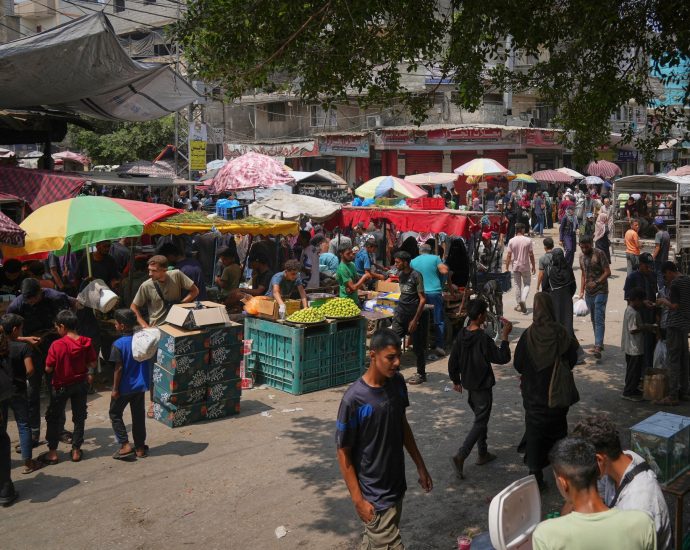 here-is-the-reason-why-markets-in-gaza-are-‘full’-while-we-starve