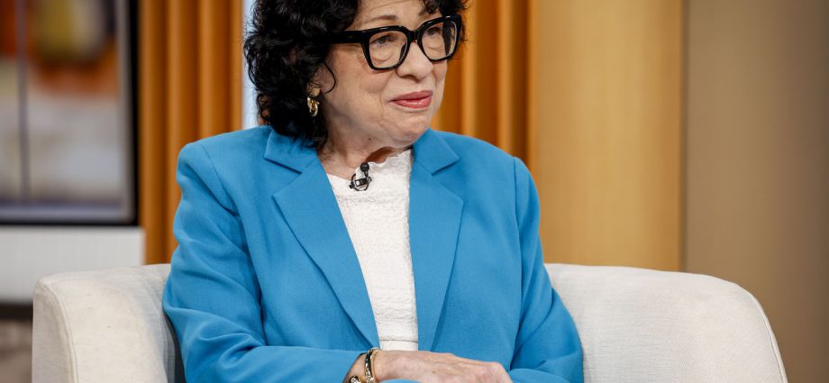 sotomayor-questions-if-americans-know-the-difference-between-presidents-and-kings