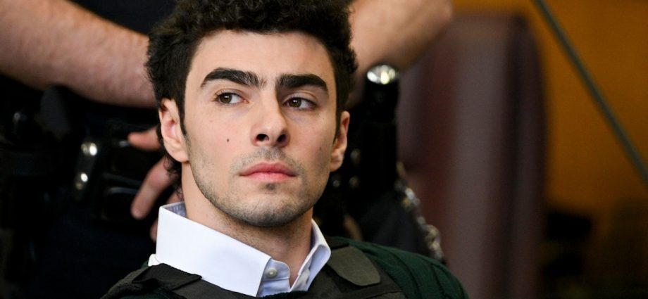 judge-throws-out-flimsy-terrorism-charges-against-luigi-mangione