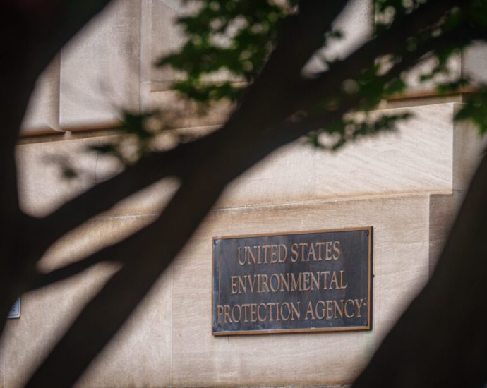 fearing-retaliation,-scientists-are-struggling-to-share-impacts-of-federal-cuts