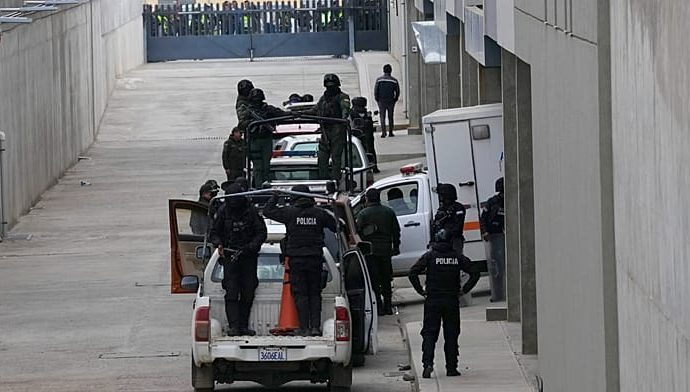 inmates-riot-at-san-pedro-prison-in-bolivia-over-food-allowances