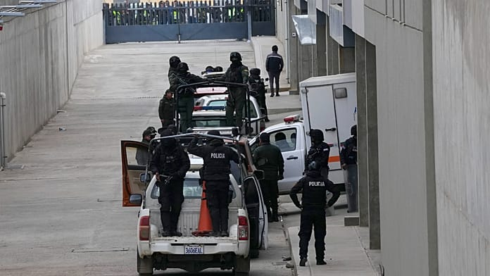 inmates-riot-at-san-pedro-prison-in-bolivia-over-food-allowances