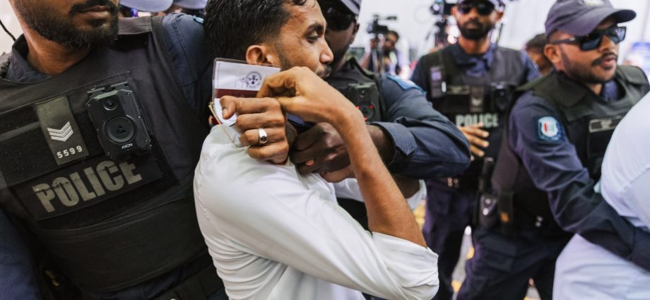 ‘war-on-free-speech’:-outcry-after-maldives-passes-controversial-media-bill