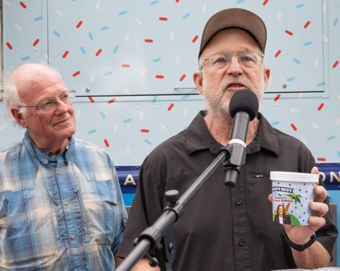jerry-greenfield-departs-ben-&-jerry’s-amid-clash-over-brand’s-social-activist-voice