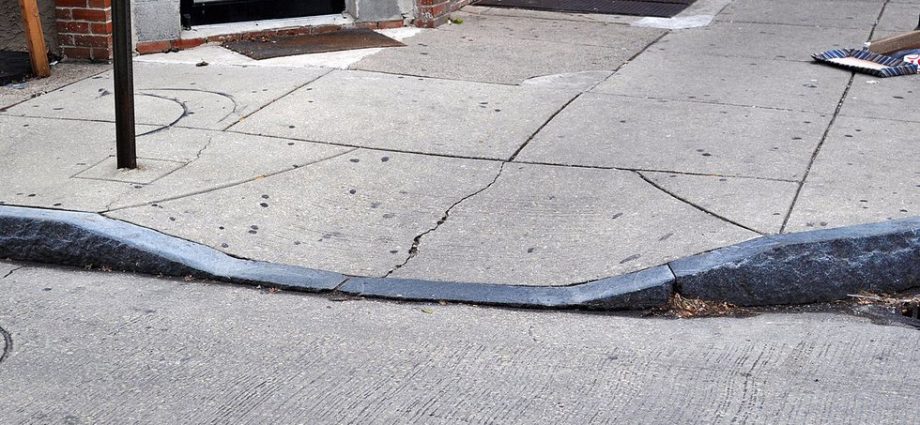 curbing-our-enthusiasm