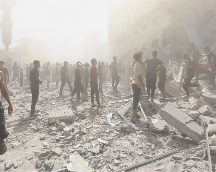 israeli-troops-press-on-with-gaza-city-offensive-as-death-toll-exceeds-65,000