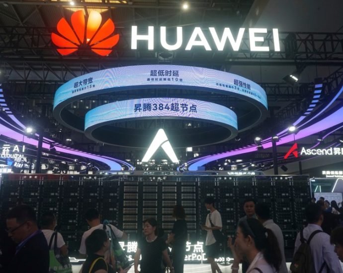 how-huawei-plans-to-outperform-global-tech-leaders-with-less-powerful-chips
