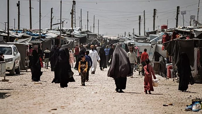 accused-french-islamic-state-members-sent-to-iraq-for-trial,-syrian-officials-say