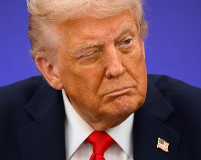 the-traitor:-saying-mean-things-about-me-is-“not-allowed”