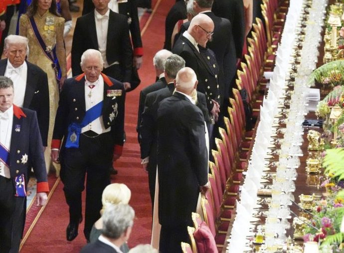 rupert-murdoch,-tim-cook-among-vips-invited-to-the-traitor’s-uk-state-dinner 