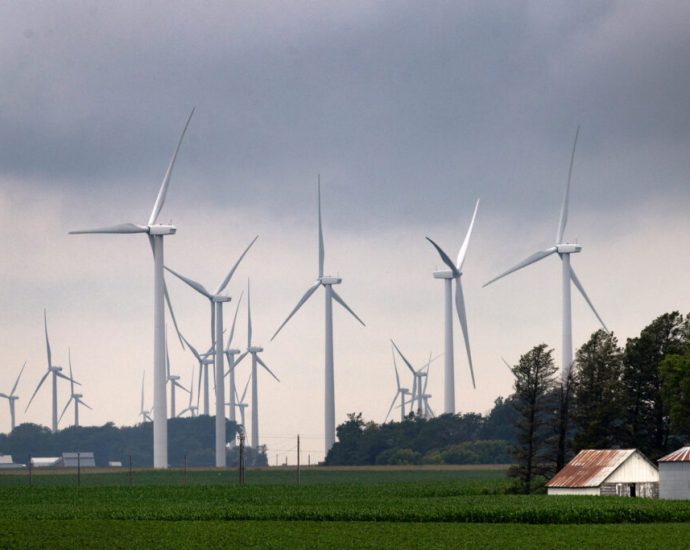 can-the-nation’s-most-wind-powered-state-look-to-solar?