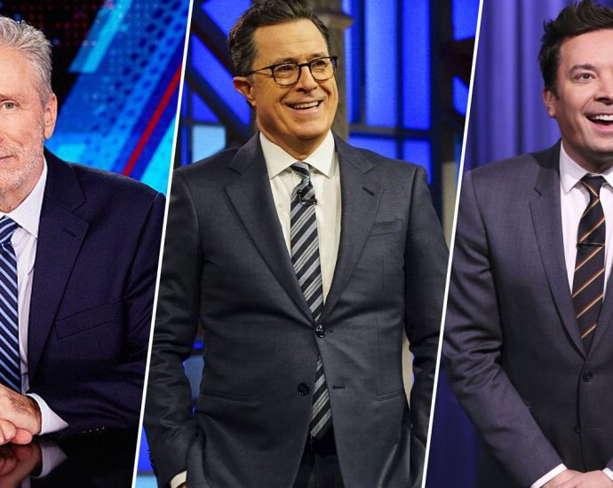late-night-hosts-react-to-jimmy-kimmel’s-show-being-pulled-off-the-air