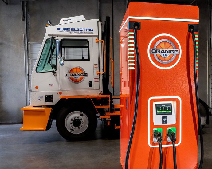 orange-ev-and-optigrid-unveil-the-orange-juicer-battery-integrated-dc-fast-charger