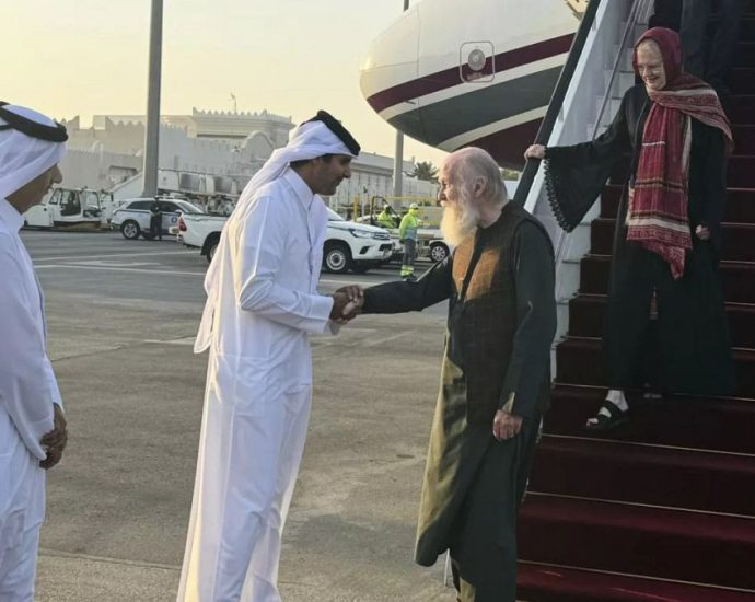 british-couple-released-by-the-taliban-after-months-in-jail-touch-down-in-doha