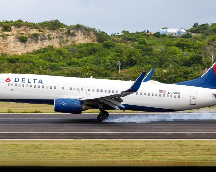 us-airlines-are-steadily-reducing-service-to-mexico’s-tulum-airport