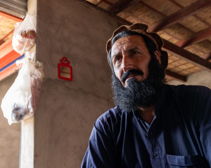 ‘we-lost-everything-twice’:-afghan-returnees-struggle-after-earthquake