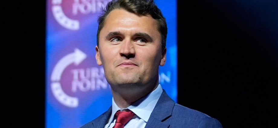 charlie-kirk’s-memorial-service:-final-preparations-get-underway