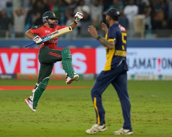 bangladesh-defeat-sri-lanka-in-super-fours-thriller-at-asia-cup
