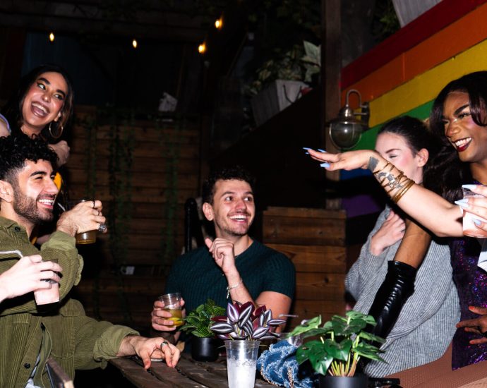 nyc’s-first-post-broadway-drag-tour-brings-you-from-the-theater-into-the-fabulous-night
