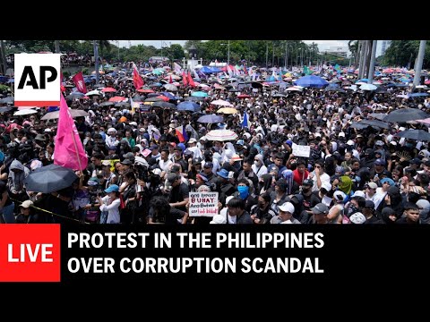 live:-protest-in-the-philippines-over-corruption-scandal