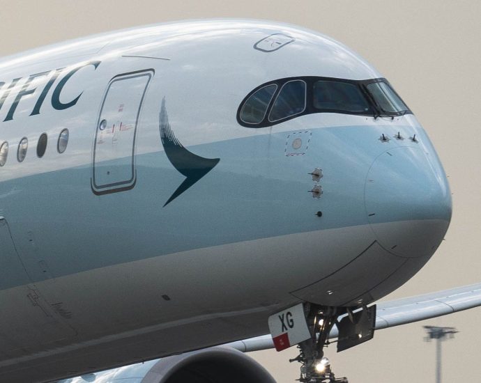 nearly-100%-full:-exploring-cathay-pacific’s-brand-new-dallas-flights