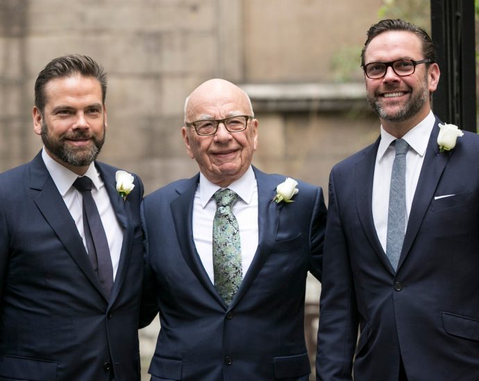 the-traitor-says-lachlan-murdoch-part-of-proposed-tiktok-deal